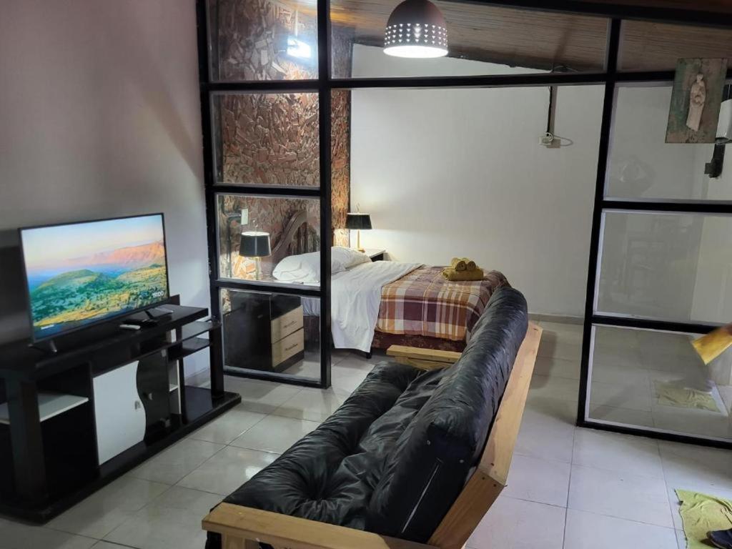 Si Mi Capitan - Cabanas & Habitaciones Puerto Iguazu Exterior photo